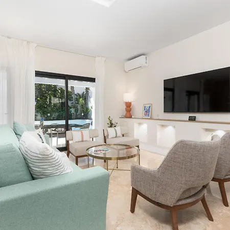 Laura Quietude, Heated Pool, Jacuzzi , Sea And Mountain Views *
