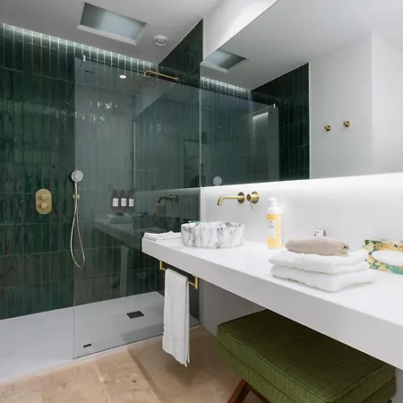 Laura Quietude, Heated Pool, Jacuzzi , Sea And Mountain Views Corralejo