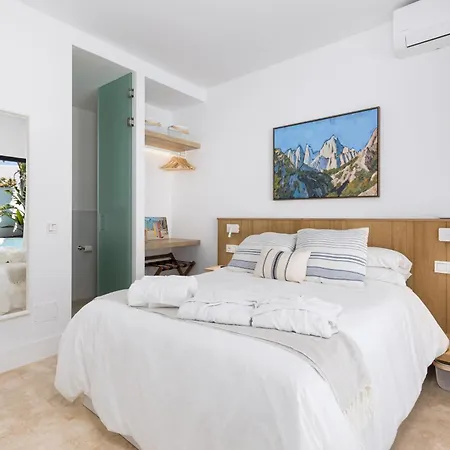 Laura Quietude, Heated Pool, Jacuzzi , Sea And Mountain Views *